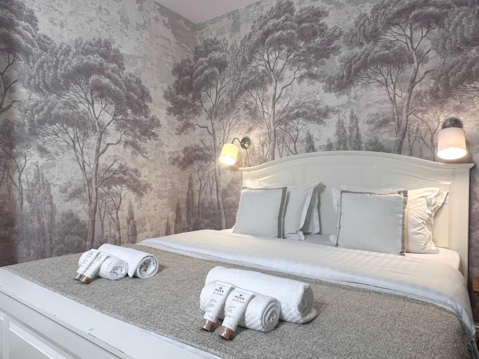 Modern & Spacious Near Le Marais Paris