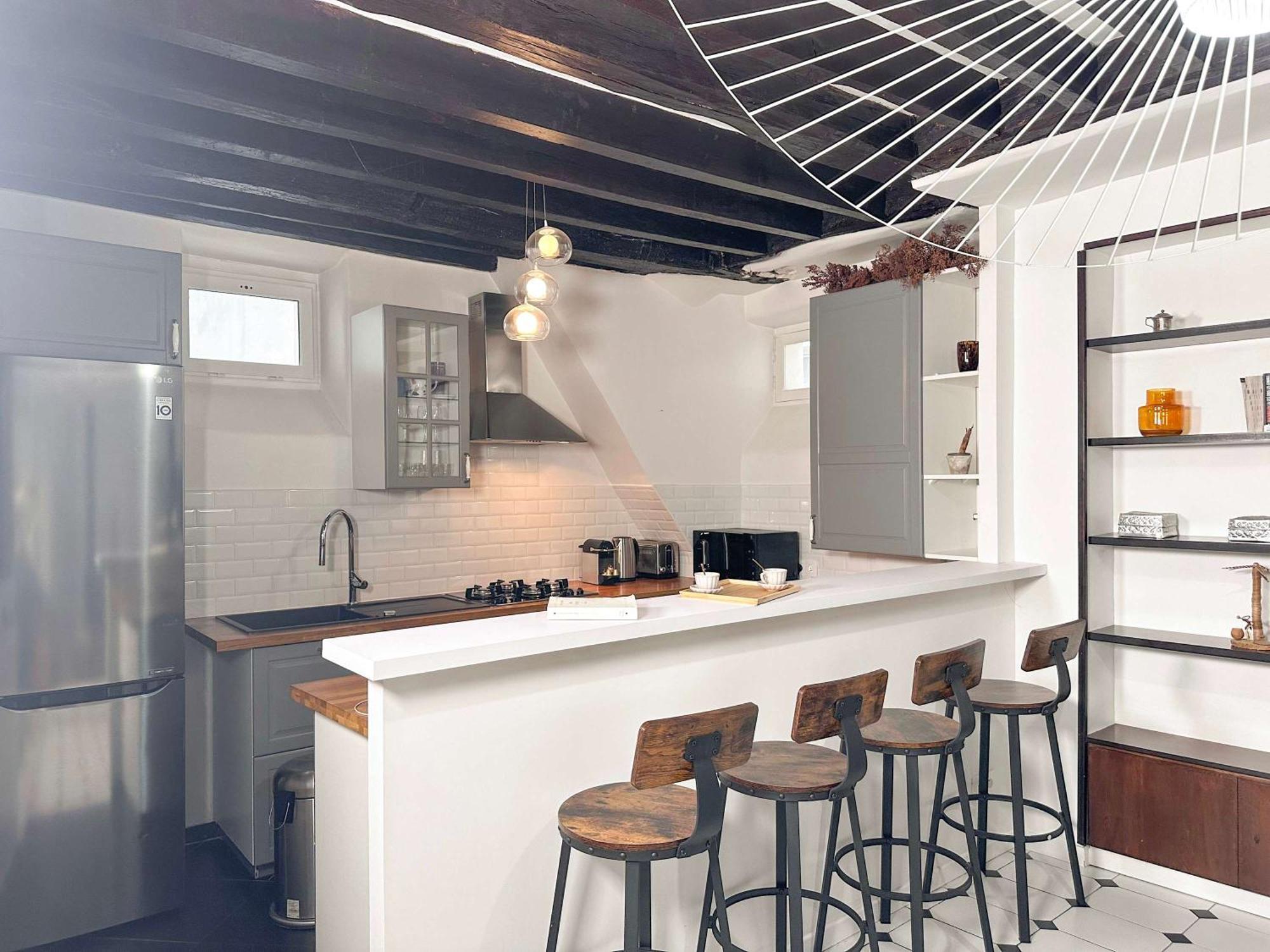 Apartment Modern & Spacious Near Le Marais Paris