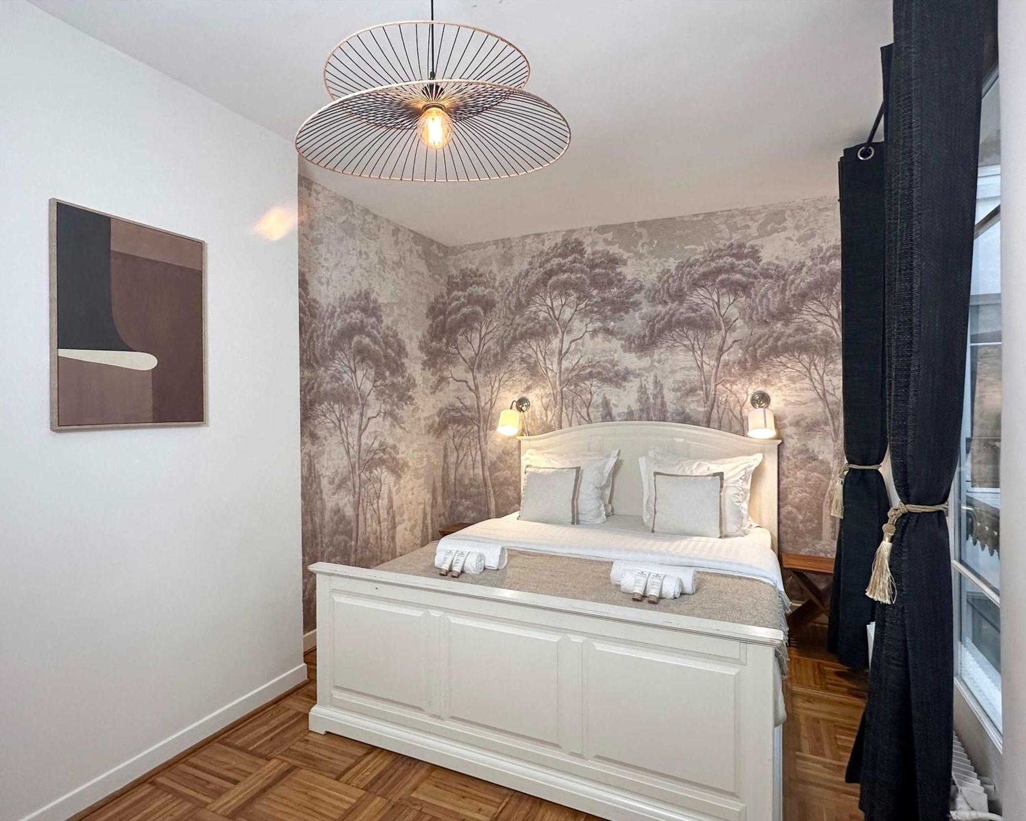 Modern & Spacious Near Le Marais * Paris